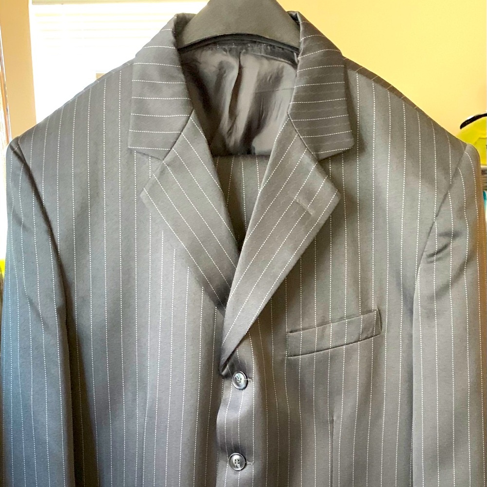 Suit